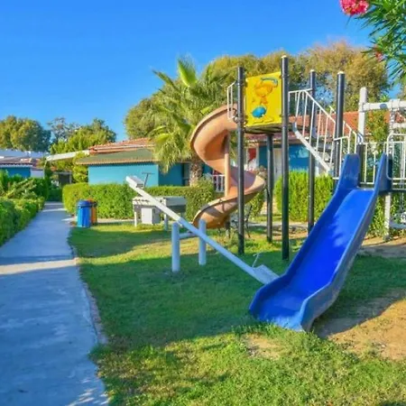 Altinkum Bungalow Готель 3*