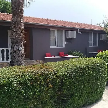 Altinkum Bungalow Готель 3*